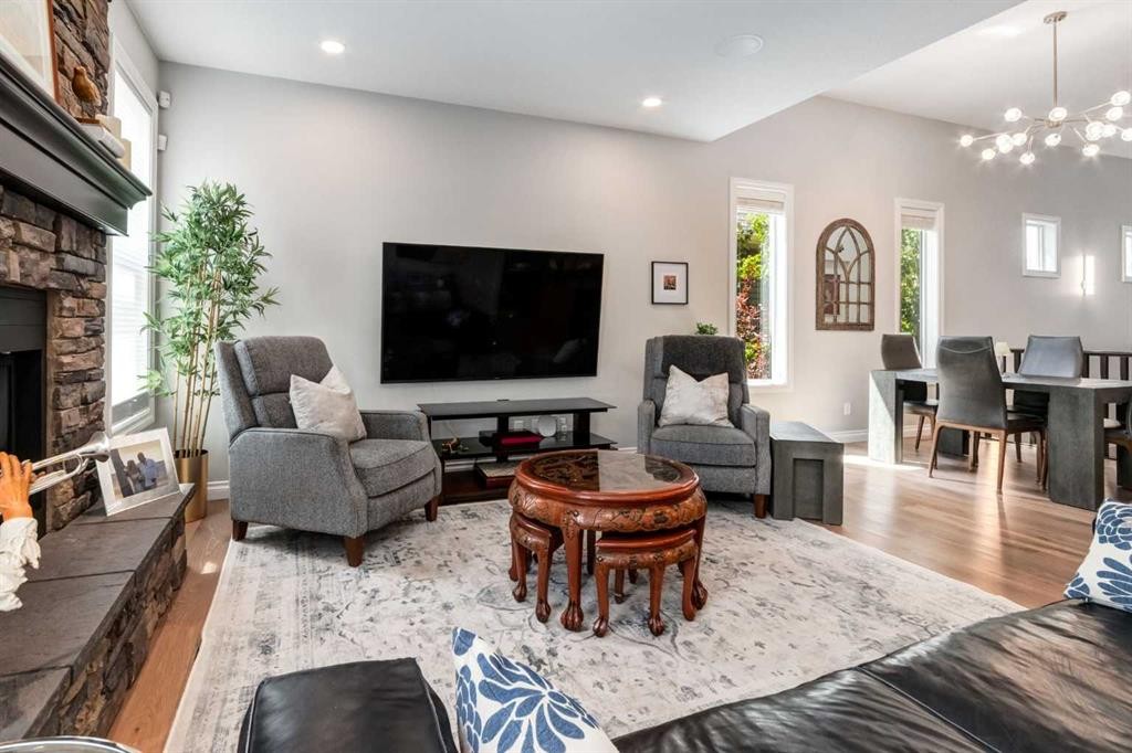 237 Aspenmere Circle, Chestermere, AB