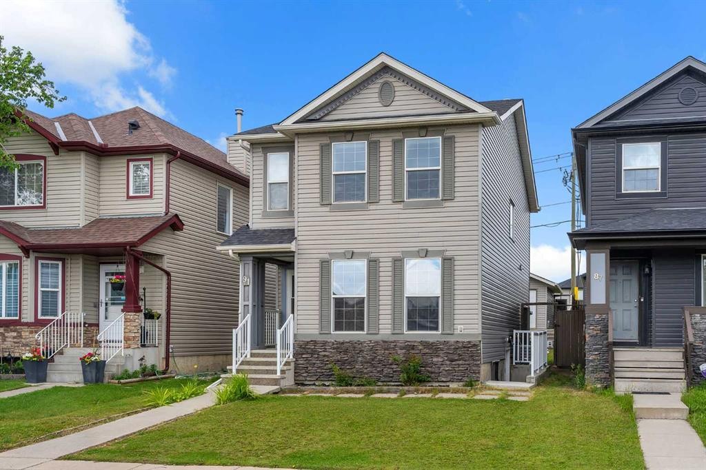 91 Saddlebrook Way Ne, Calgary, AB - Outdoor With Facade