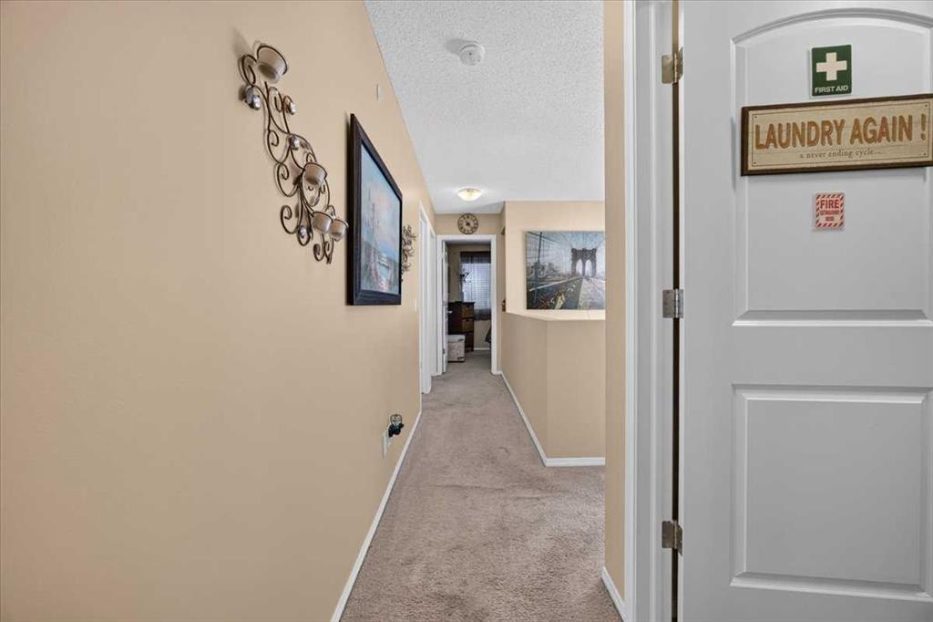 491 Copperpond Boulevard Se, Calgary, AB