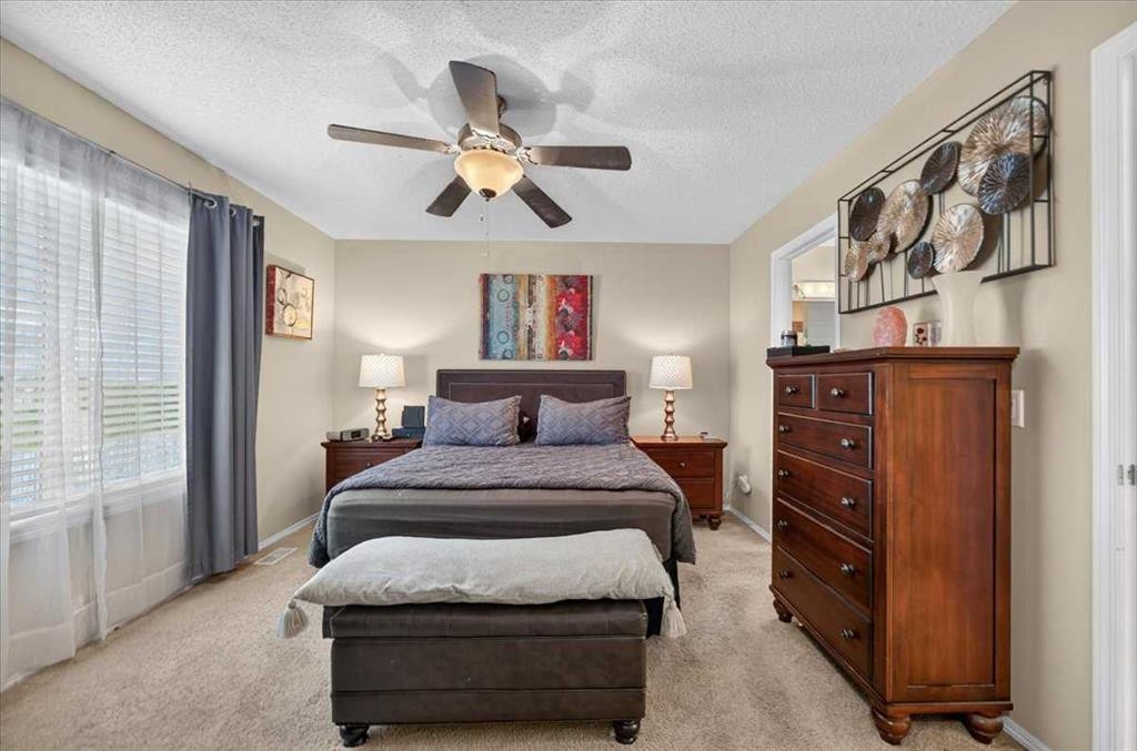 491 Copperpond Boulevard Se, Calgary, AB