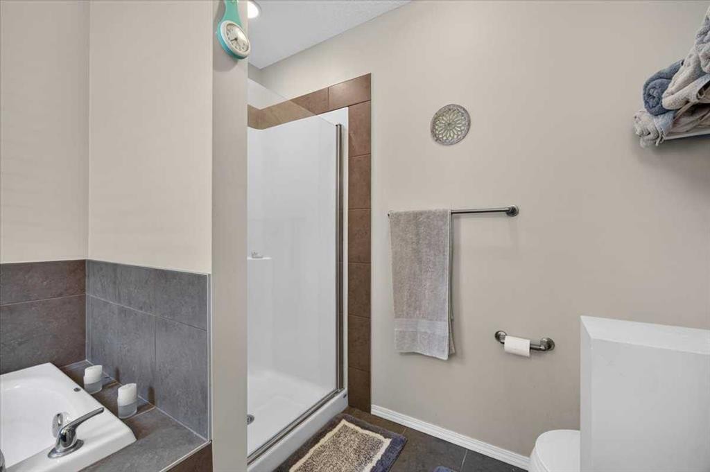 491 Copperpond Boulevard Se, Calgary, AB
