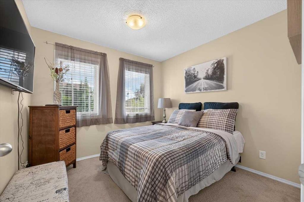 491 Copperpond Boulevard Se, Calgary, AB