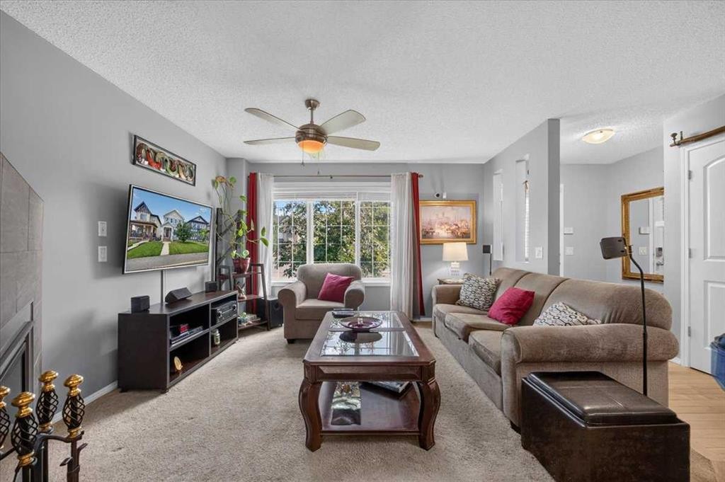 491 Copperpond Boulevard Se, Calgary, AB
