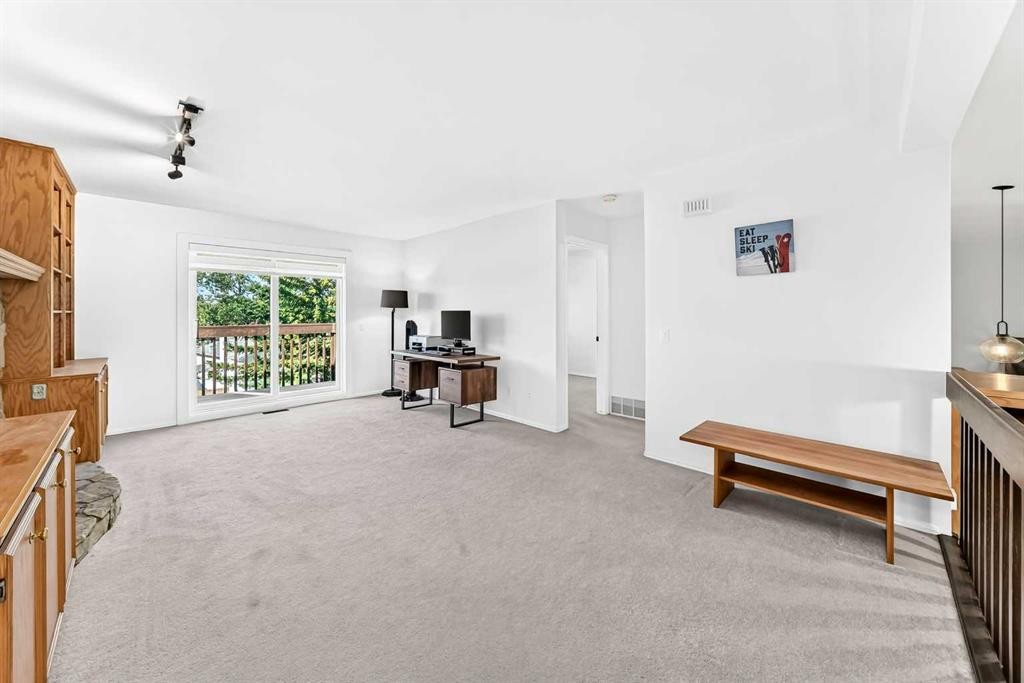 31 Ranchridge Way Nw, Calgary, AB - Indoor