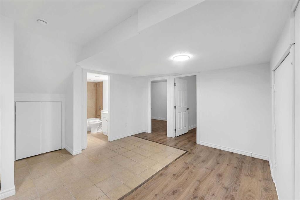 7 Saddlecrest Terrace Ne, Calgary, AB - Indoor Photo Showing Other Room