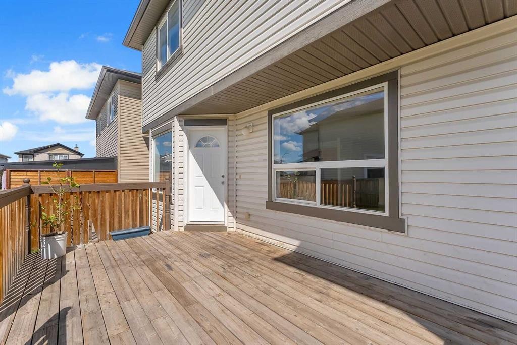 7 Saddlecrest Terrace Ne, Calgary, AB - Outdoor With Deck Patio Veranda With Exterior