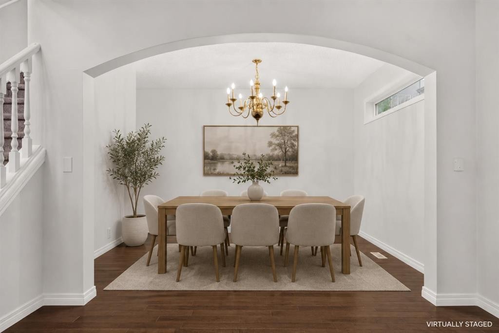 338 Panamount Drive Nw, Calgary, AB - Indoor Photo Showing Dining Room