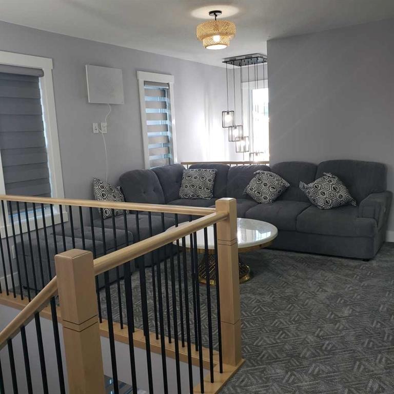 39 Saddlecrest Link Ne, Calgary, AB