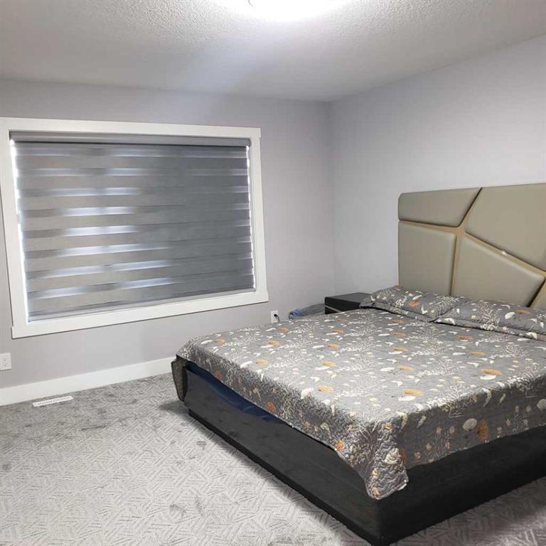 39 Saddlecrest Link Ne, Calgary, AB