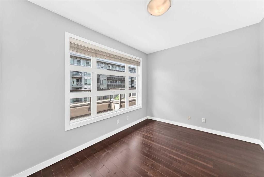 402-1010 Centre Avenue Ne, Calgary, AB