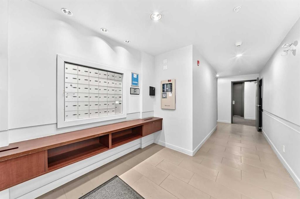 402-1010 Centre Avenue Ne, Calgary, AB