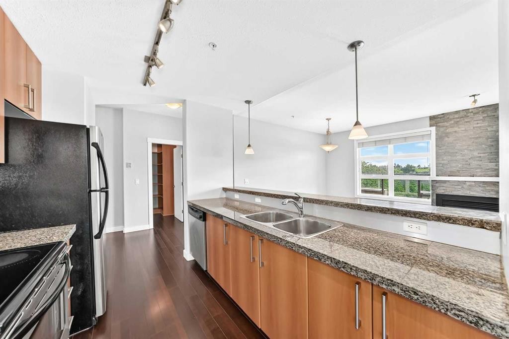 402-1010 Centre Avenue Ne, Calgary, AB