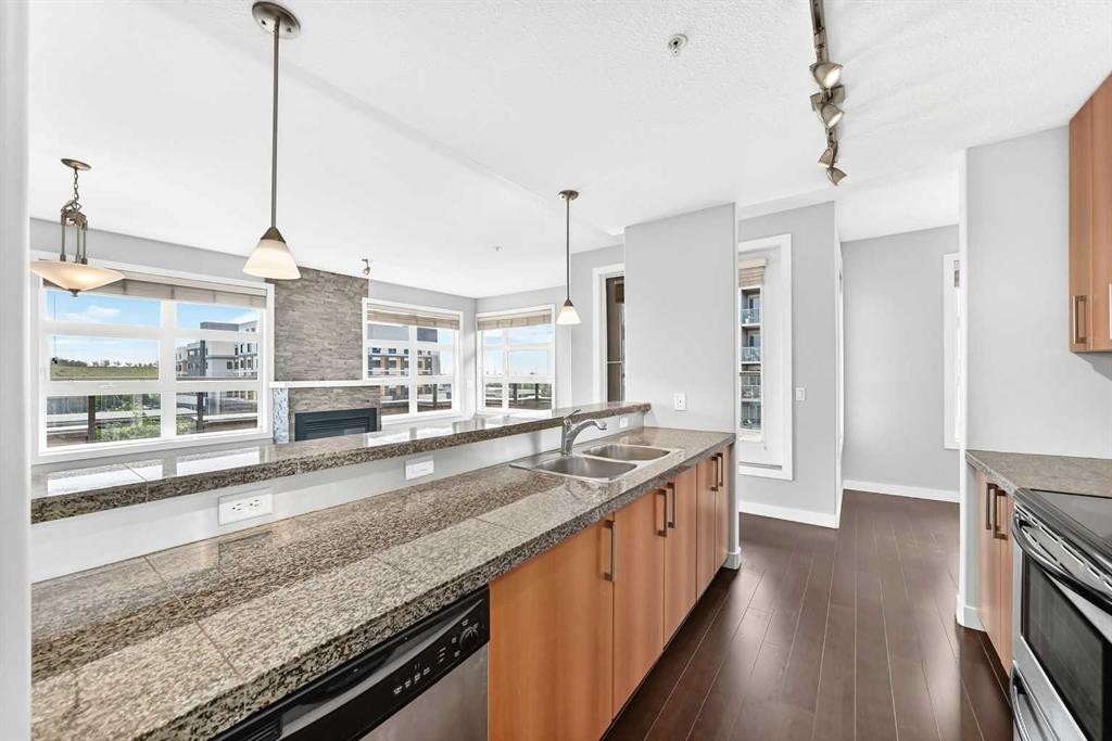 402-1010 Centre Avenue Ne, Calgary, AB