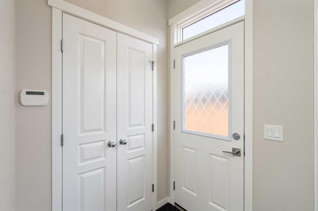 849 Mahogany Boulevard Se, Calgary, AB - Indoor Photo Showing Other Room