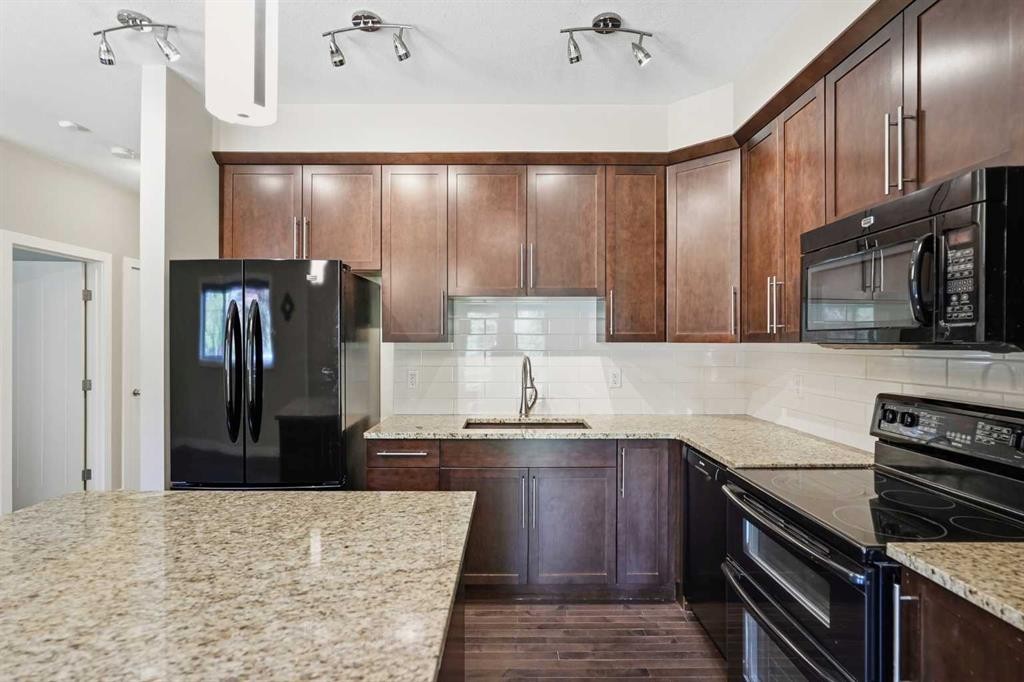 431 Quarry Villas Se, Calgary, AB