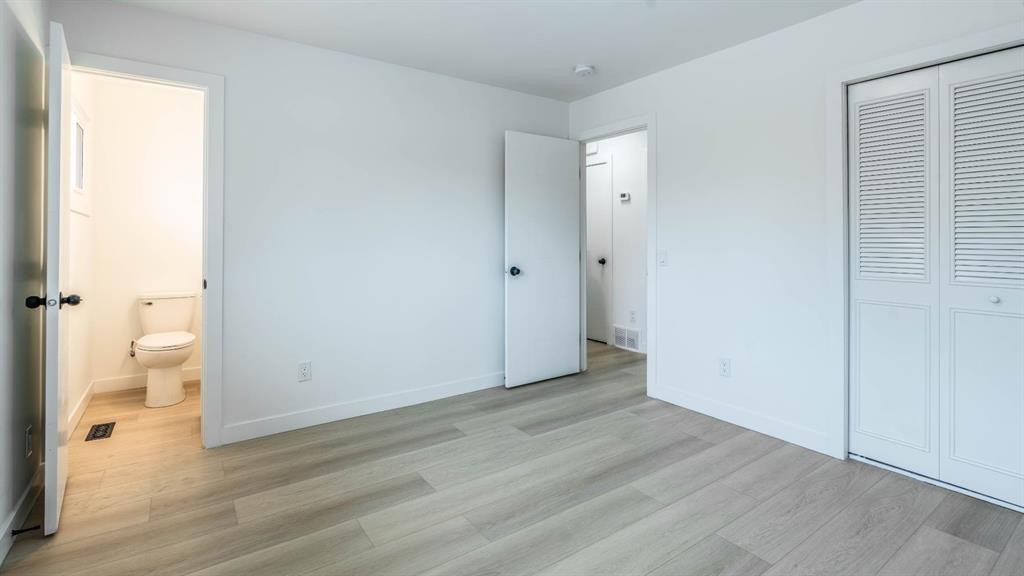172 Pinewind Road Ne, Calgary, AB - Indoor Photo Showing Other Room