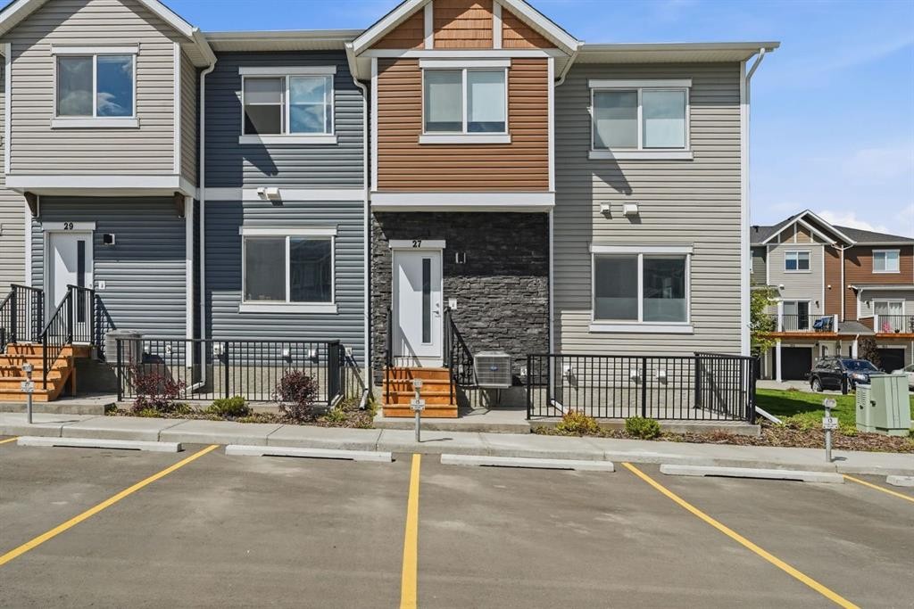 15 Tuscany Summit Square Nw, Calgary, AB - Outdoor With Facade
