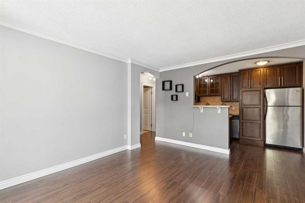 302-110 24 Avenue Sw, Calgary, AB