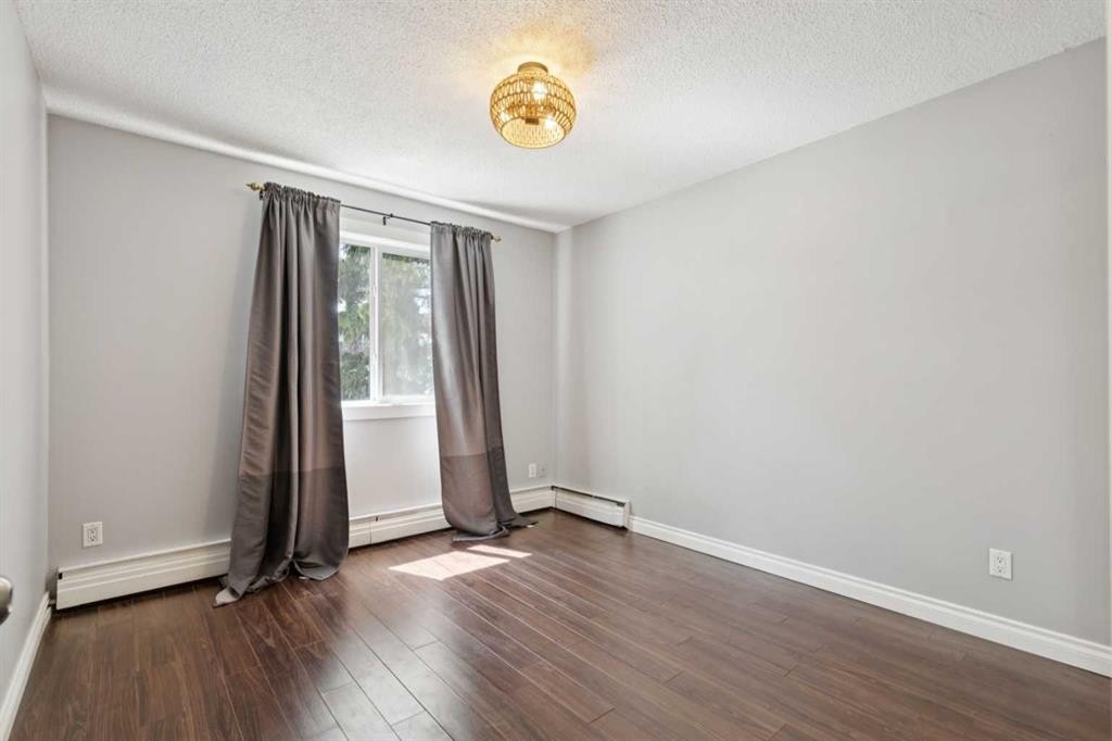 302-110 24 Avenue Sw, Calgary, AB