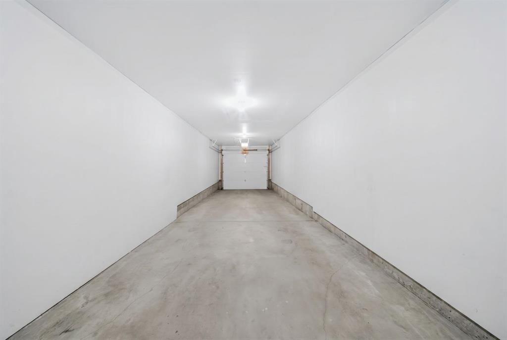 167 Sage Bluff Circle Nw, Calgary, AB