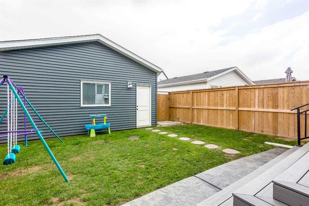 136 Highview Gate Se, Airdrie, AB - Outdoor