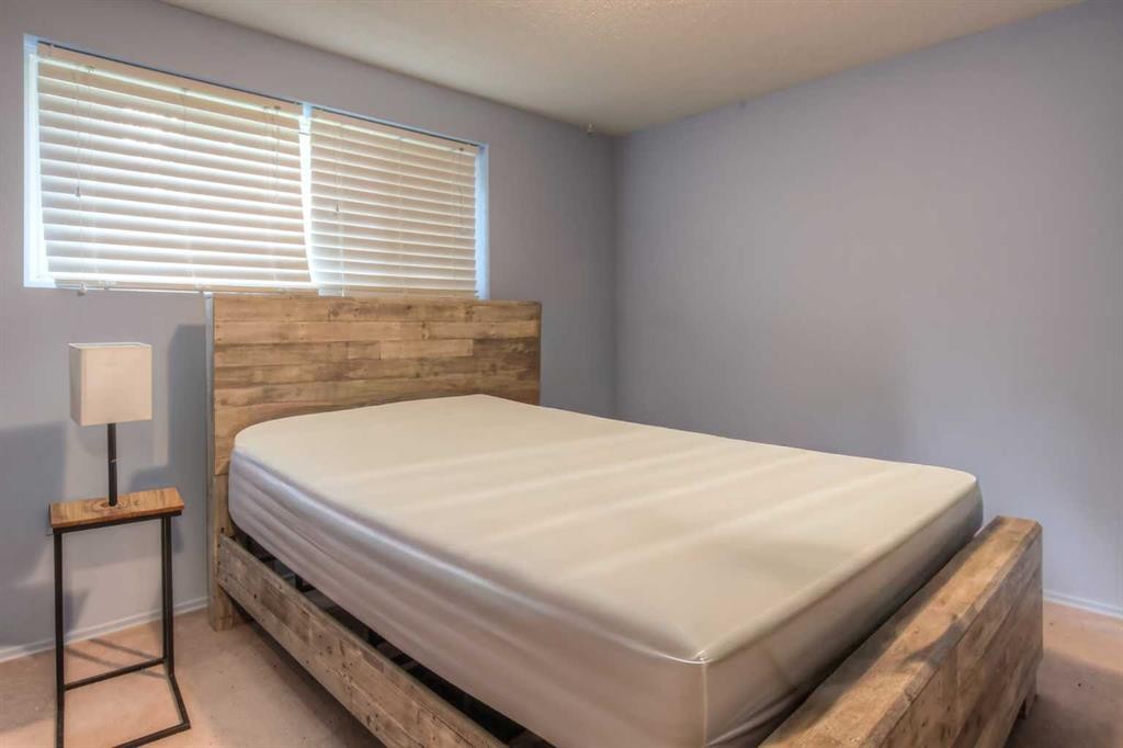 5839 66 Avenue Nw, Calgary, AB