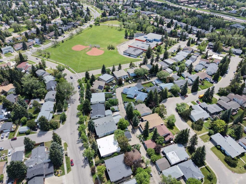 5839 66 Avenue Nw, Calgary, AB