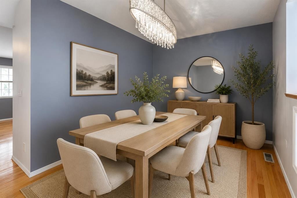 318 Hawkstone Manor Nw, Calgary, AB