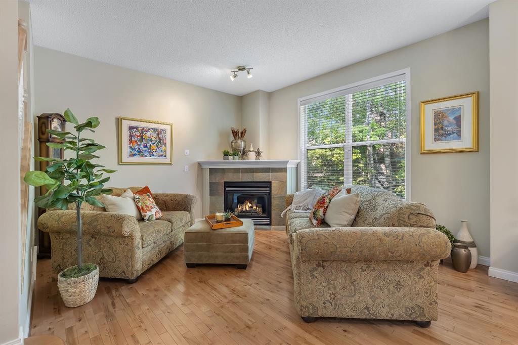 6 Discovery Heights Sw, Calgary, AB