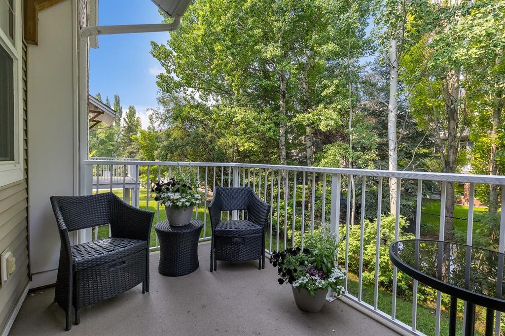 6 Discovery Heights Sw, Calgary, AB