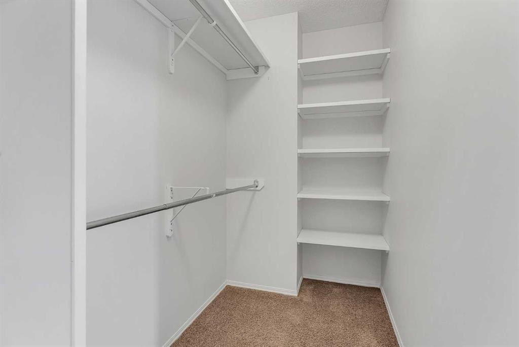 30 Citadel Crest Link Nw, Calgary, AB