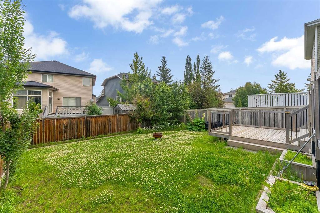 30 Citadel Crest Link Nw, Calgary, AB