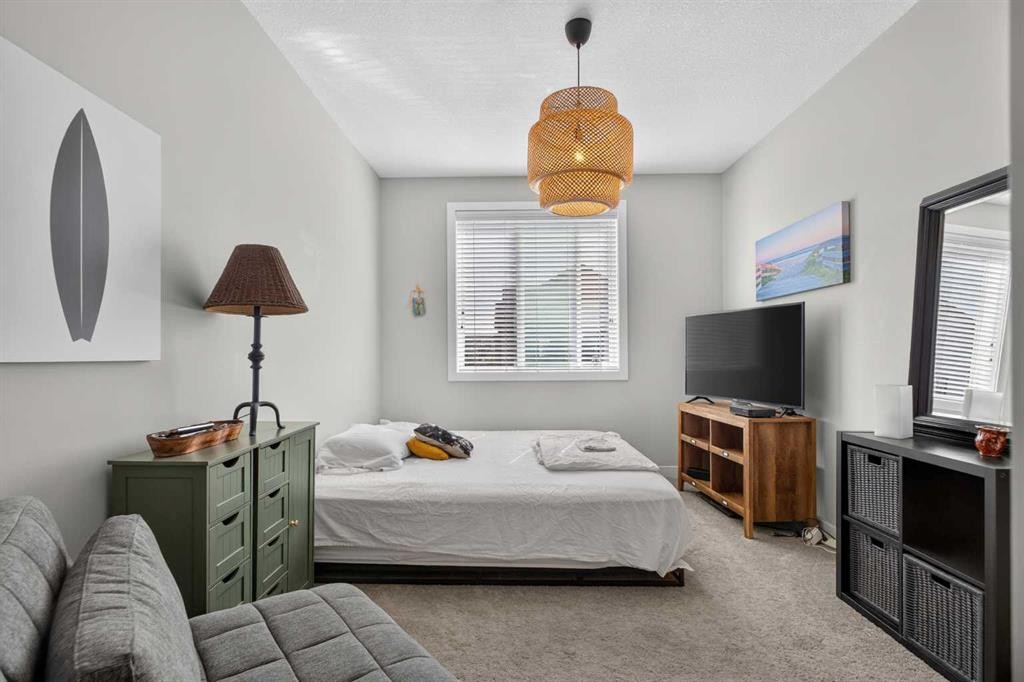 107 Redstone Crescent Ne, Calgary, AB
