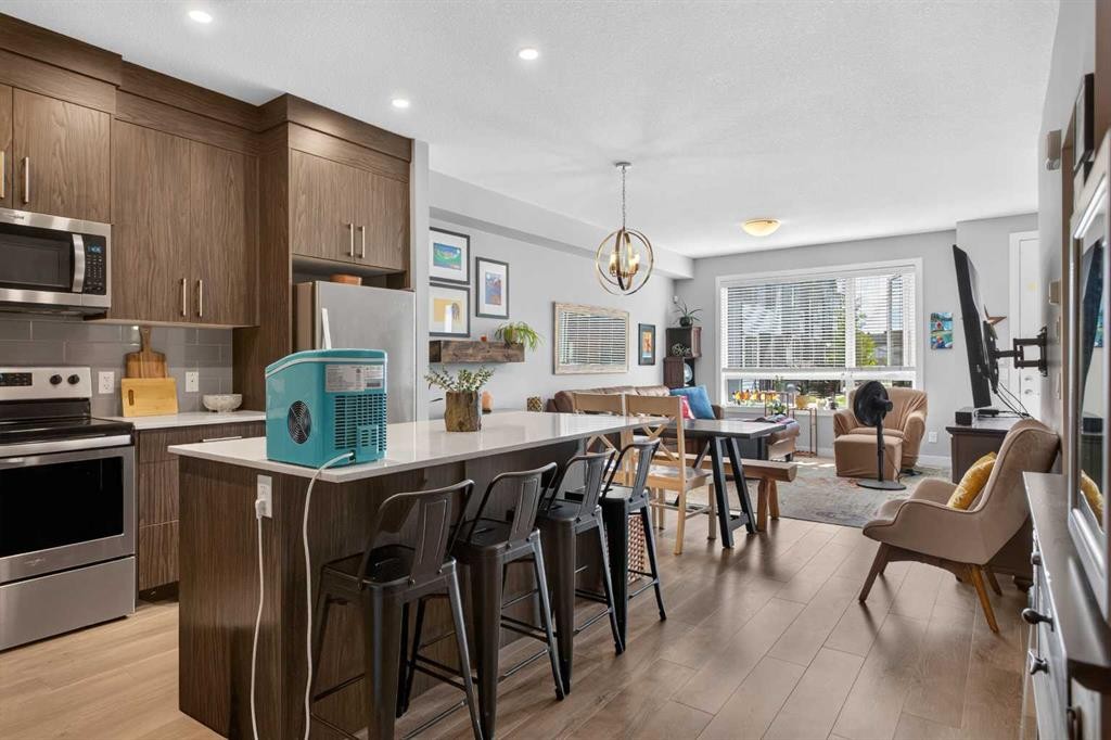 107 Redstone Crescent Ne, Calgary, AB