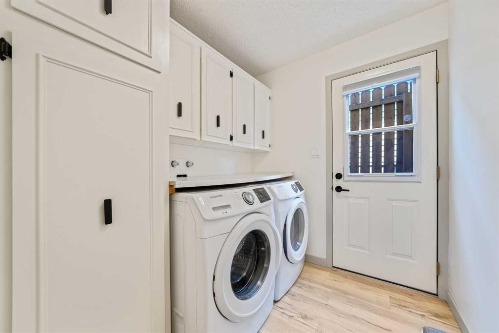 40 Silver Ridge Court Nw, Calgary, AB