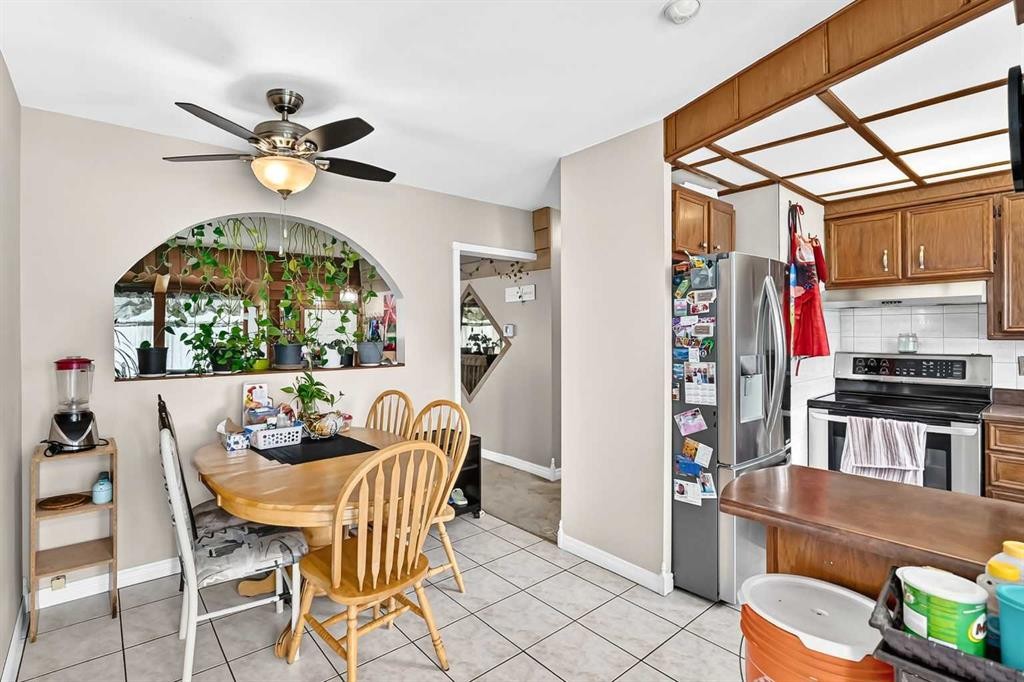16501 106 Avenue Nw, Edmonton, AB - Indoor Photo Showing Dining Room