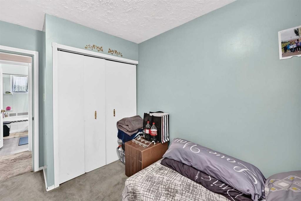 16501 106 Avenue Nw, Edmonton, AB - Indoor Photo Showing Bedroom