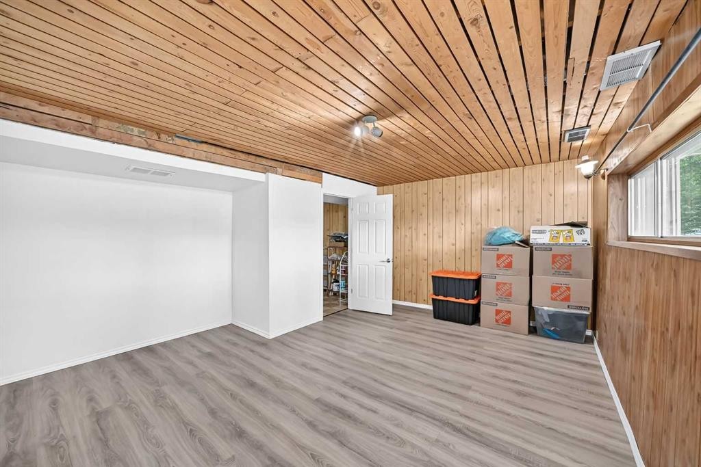 16501 106 Avenue Nw, Edmonton, AB - Indoor Photo Showing Other Room