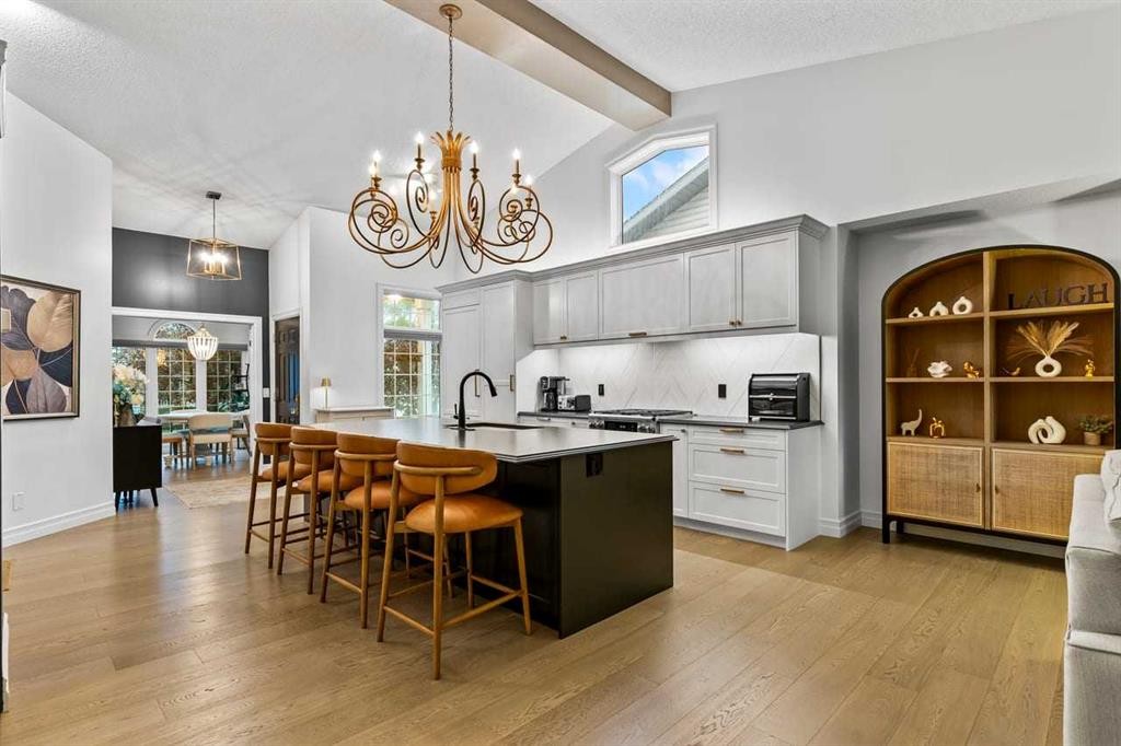 33 Douglasview Park Se, Calgary, AB