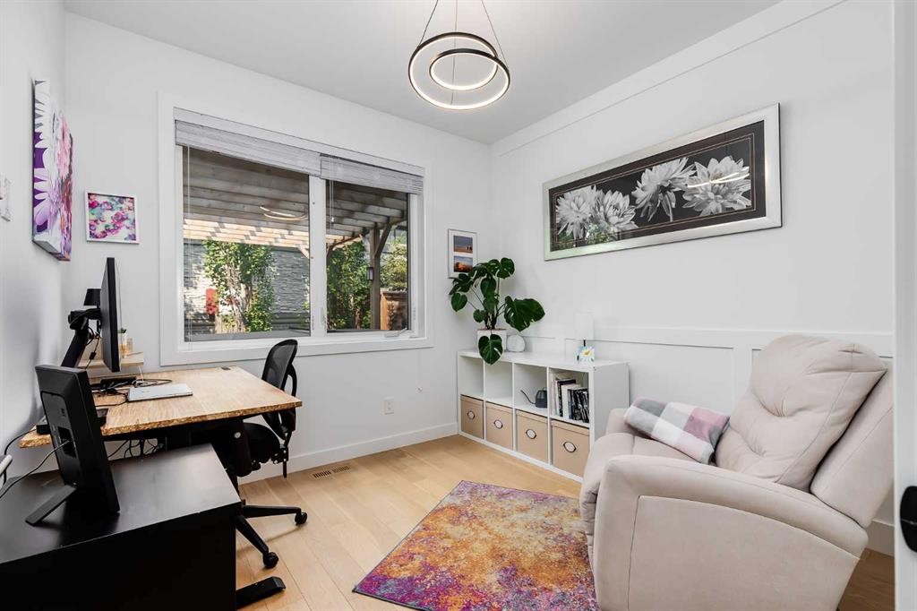 44 Timberline Way Sw, Calgary, AB - Indoor Photo Showing Office