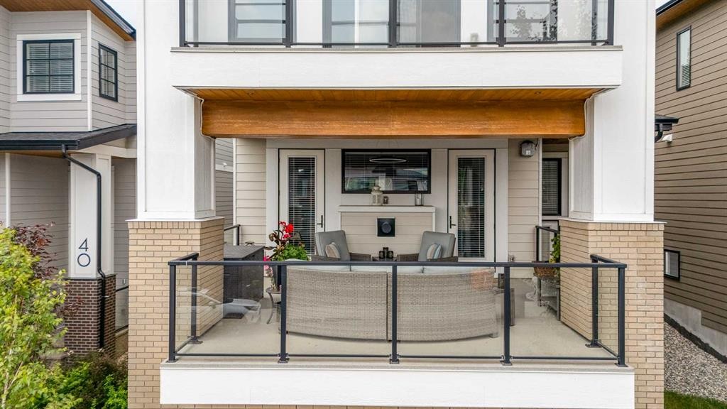 44 Timberline Way Sw, Calgary, AB - Outdoor