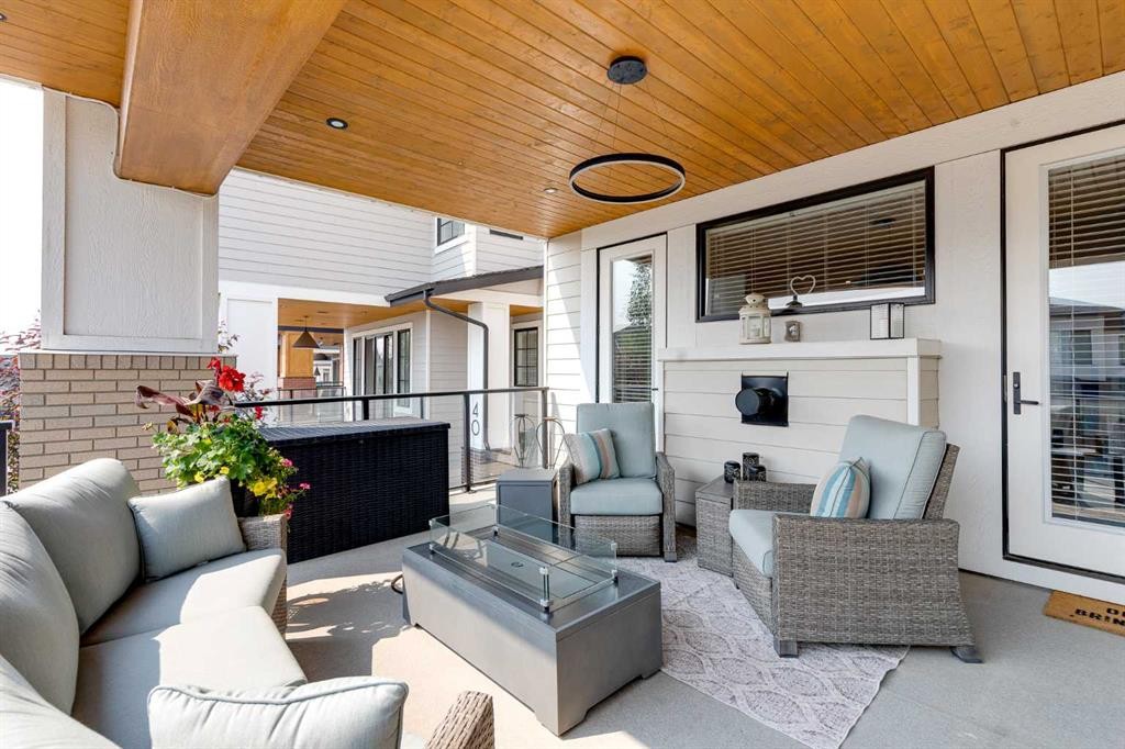 44 Timberline Way Sw, Calgary, AB - Outdoor With Deck Patio Veranda With Exterior