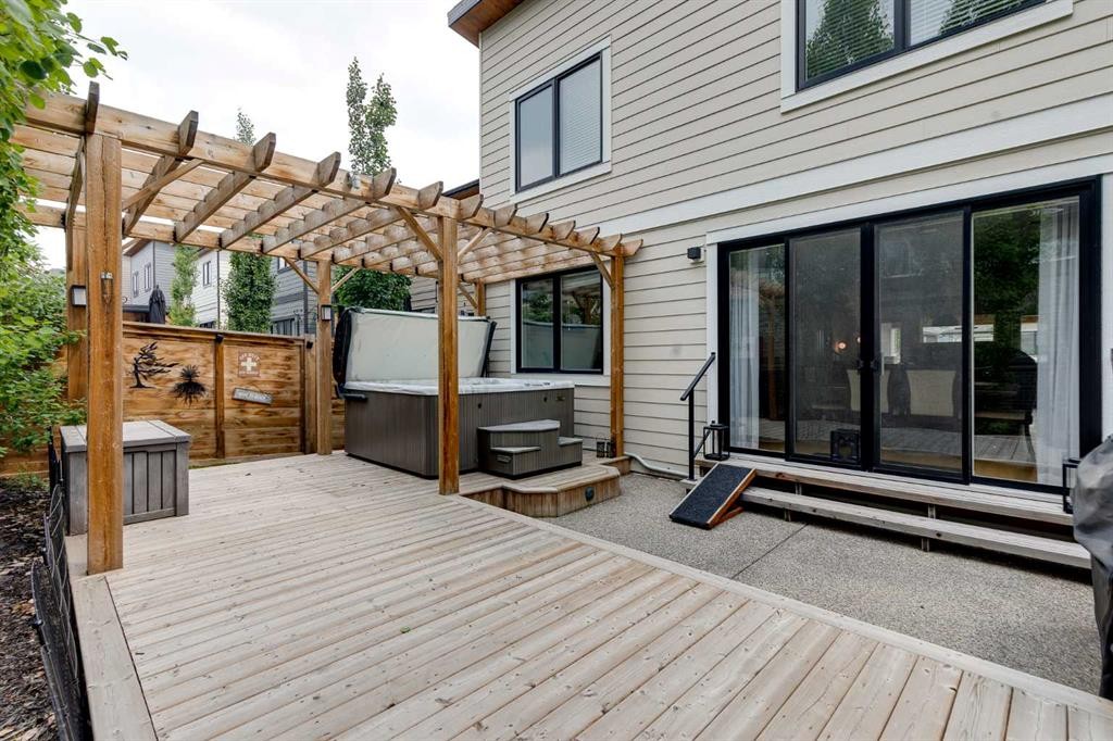 44 Timberline Way Sw, Calgary, AB - Outdoor With Deck Patio Veranda With Exterior