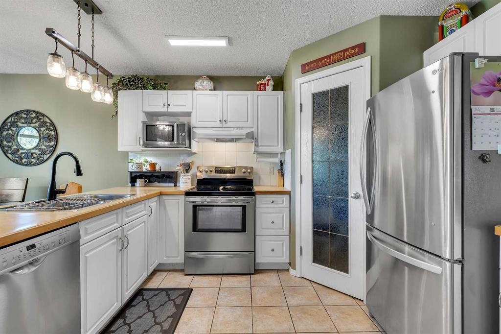 626 Saddlecreek Way Ne, Calgary, AB