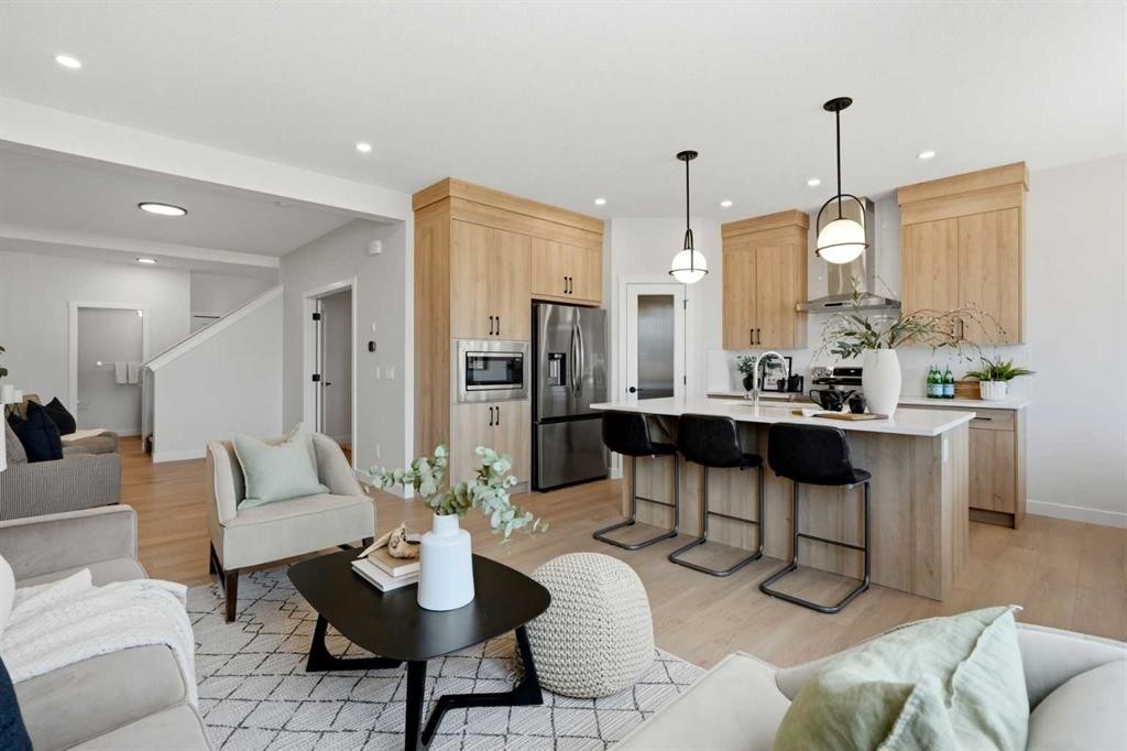 695 Buffaloberry Manor Se, Calgary, AB - Indoor