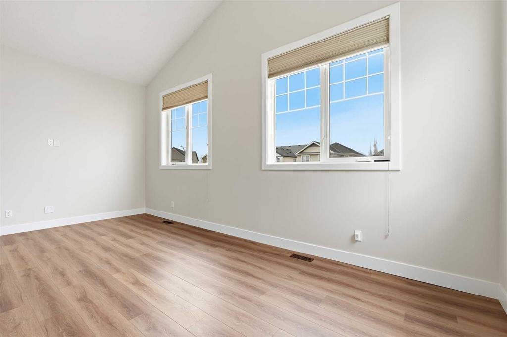 121 Copperstone Close Se, Calgary, AB