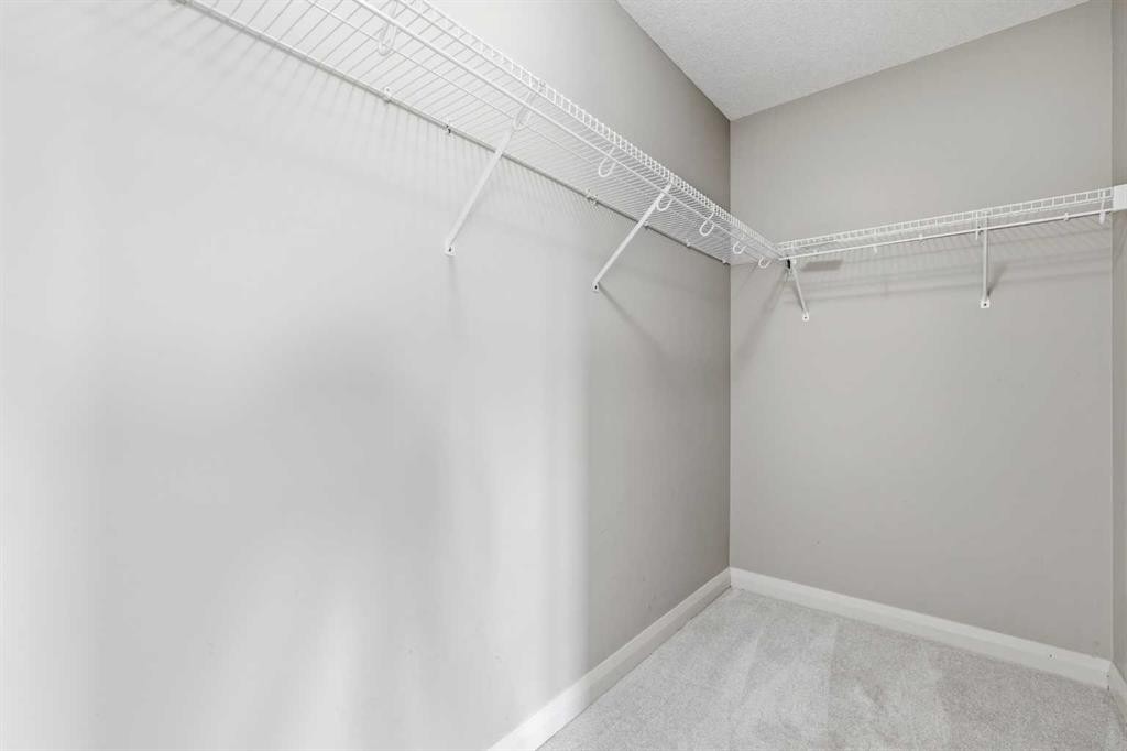 121 Copperstone Close Se, Calgary, AB