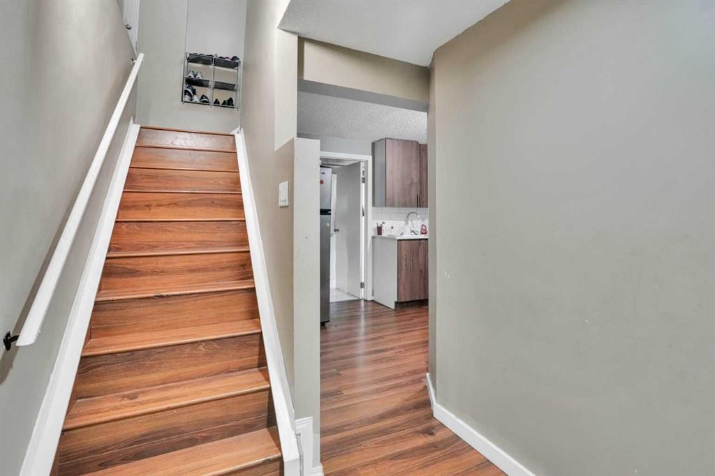 95 Castlegreen Close Ne, Calgary, AB