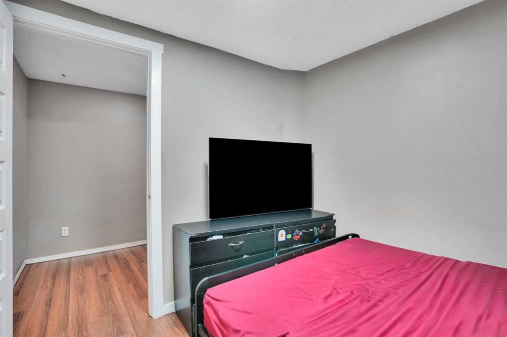 95 Castlegreen Close Ne, Calgary, AB