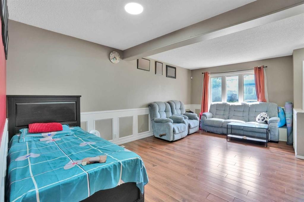 95 Castlegreen Close Ne, Calgary, AB